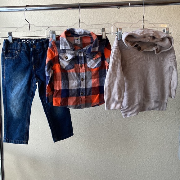 Boys Sweater, plaid top, and jeans - Picture 1 of 7